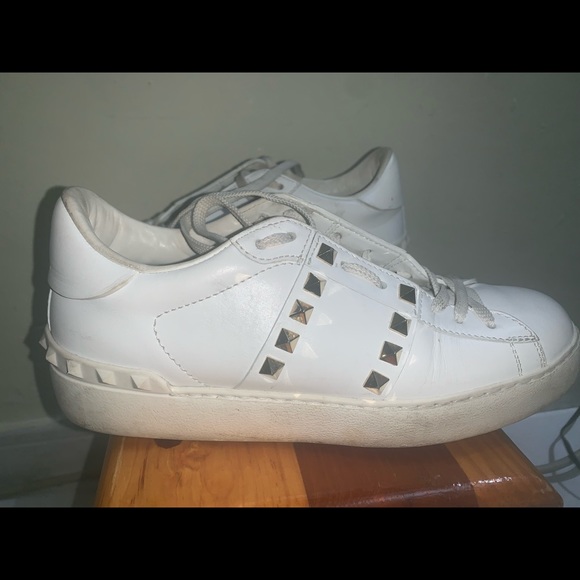 Valentino Rockstud White Sneakers - Picture 2 of 6